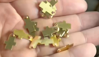 Pengeluaran besar-besaran untuk pengecapan sentuhan perak